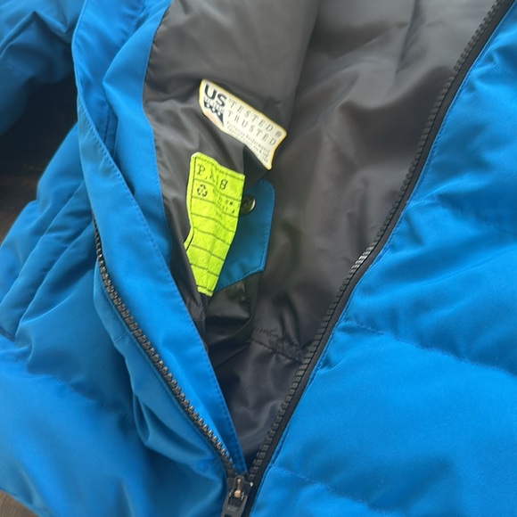 BN with tags boys impulse synthetic down coat spyder - Picture 4 of 10